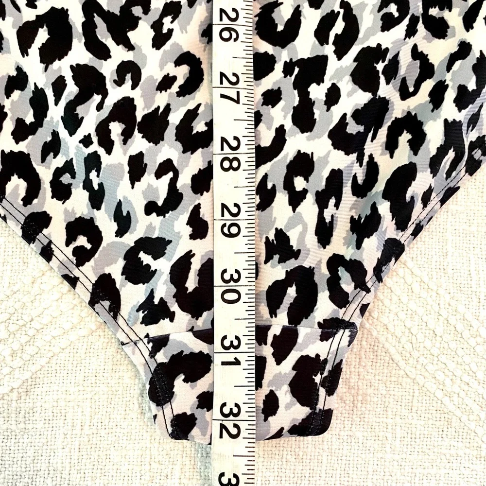 SNAG Tights Brand Swimsuit in Fortune & Glory Halter Animal Print Size F - 16/18 - Picture 8 of 15